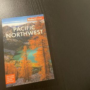 Pacific Northwest Travel Guide Book
